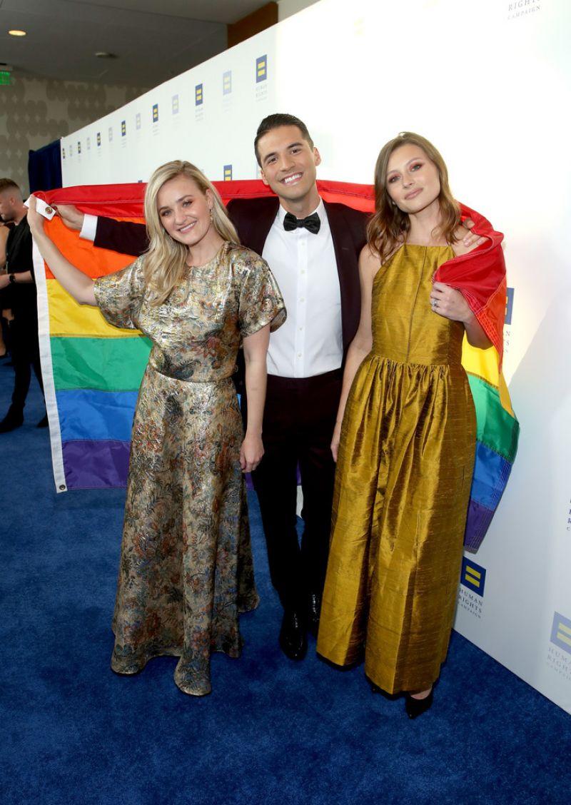 amanda-aj-michalka-and-alyson-aly-michalka-the-human-rights-campaign-2019-gala-dinner-2.jpg