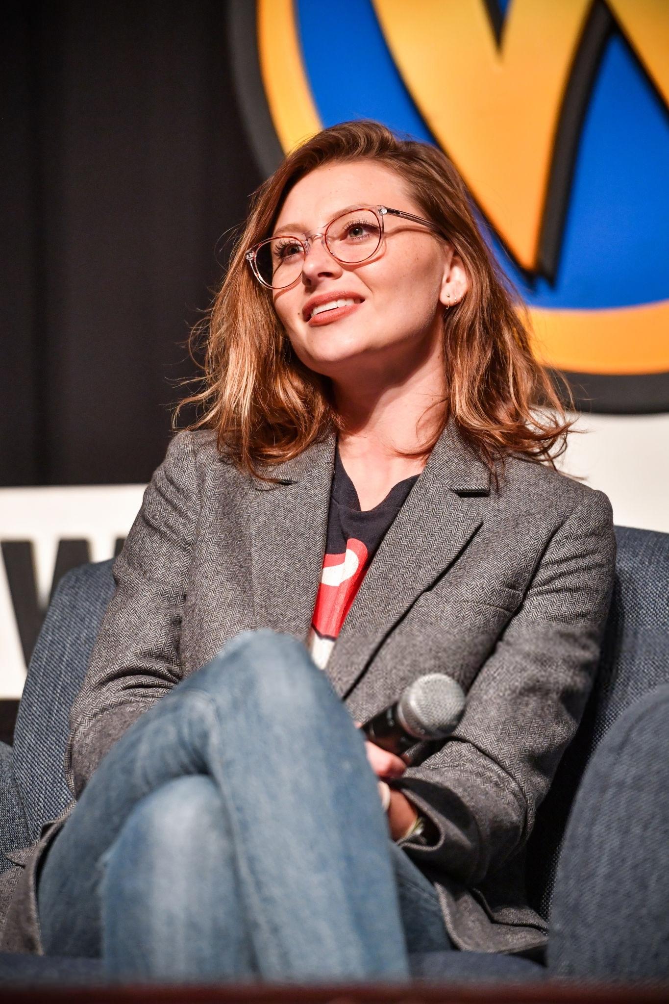 Thanks to aly-michalka.org for HQ photo
