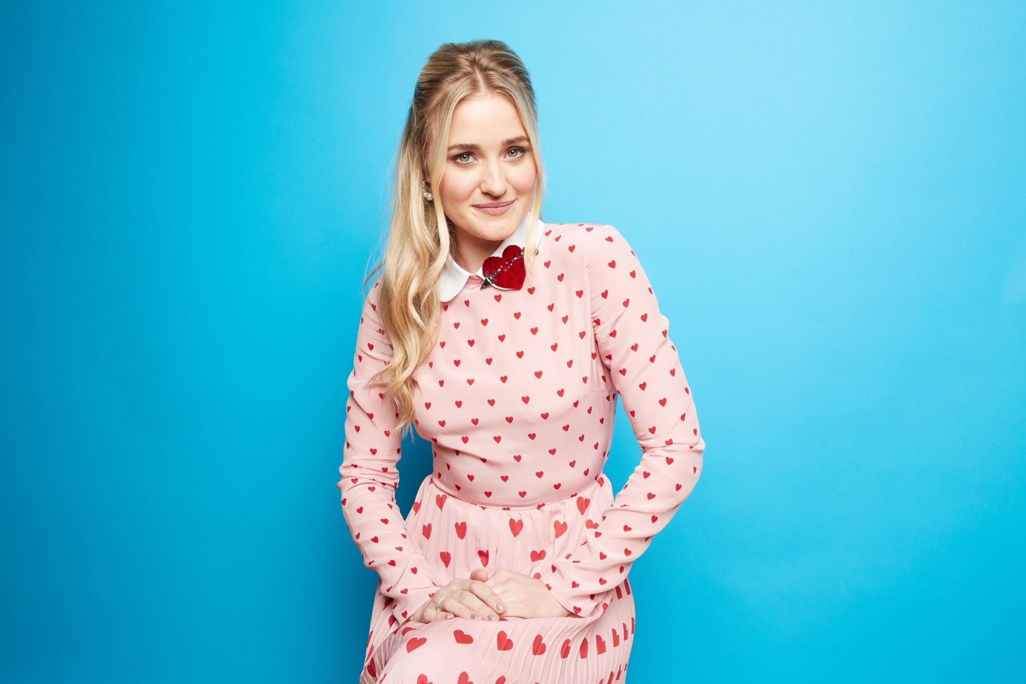 Thanks to aj-michalka.org for the HQ photo
