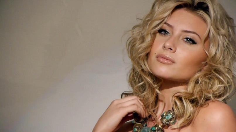 Aly_Michalka_28119629.jpg