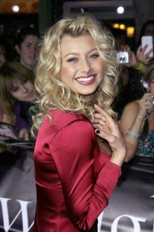 Aly_Michalka_2836129.jpg