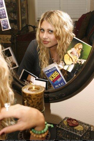 Aly_Michalka_287529.jpg