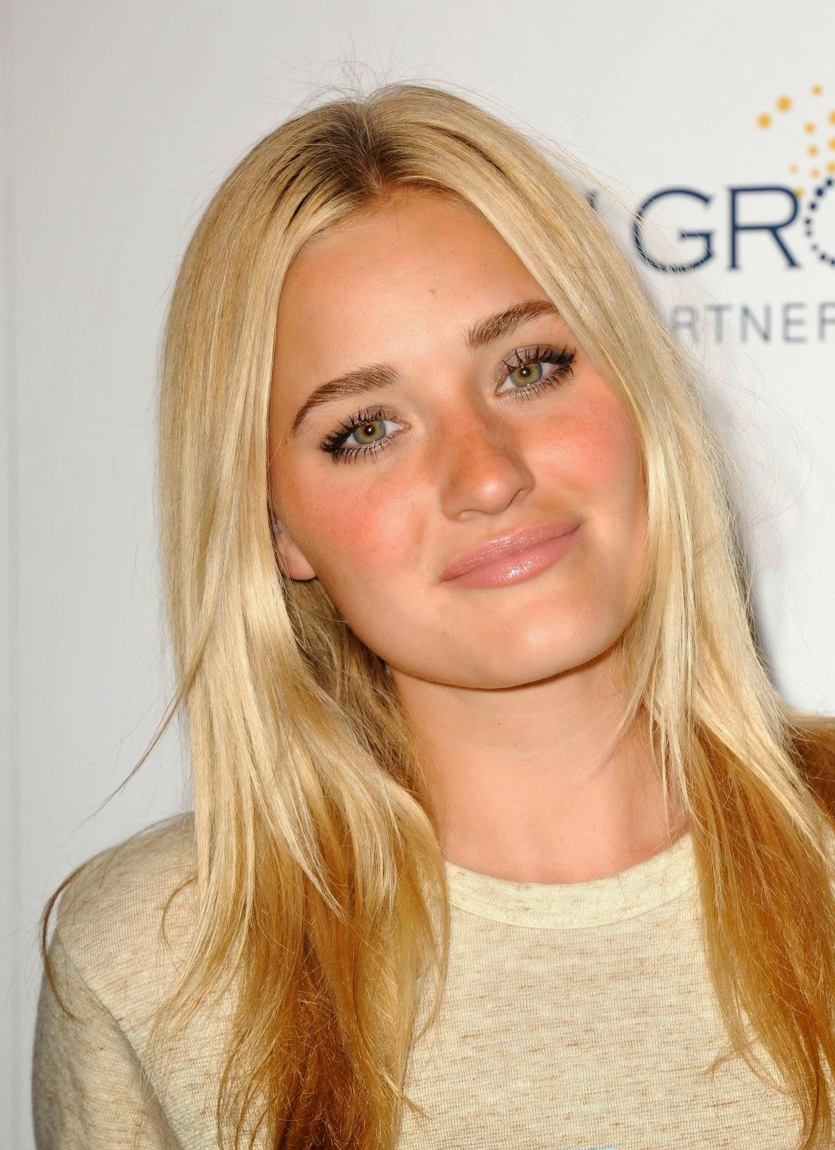aly-and-aj-michalka-at-matt-leinart-foundation-cel281329.jpg