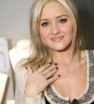 AJ_Michalka_2875129.jpg