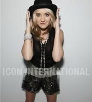 AJ_Michalka_2882229.jpg